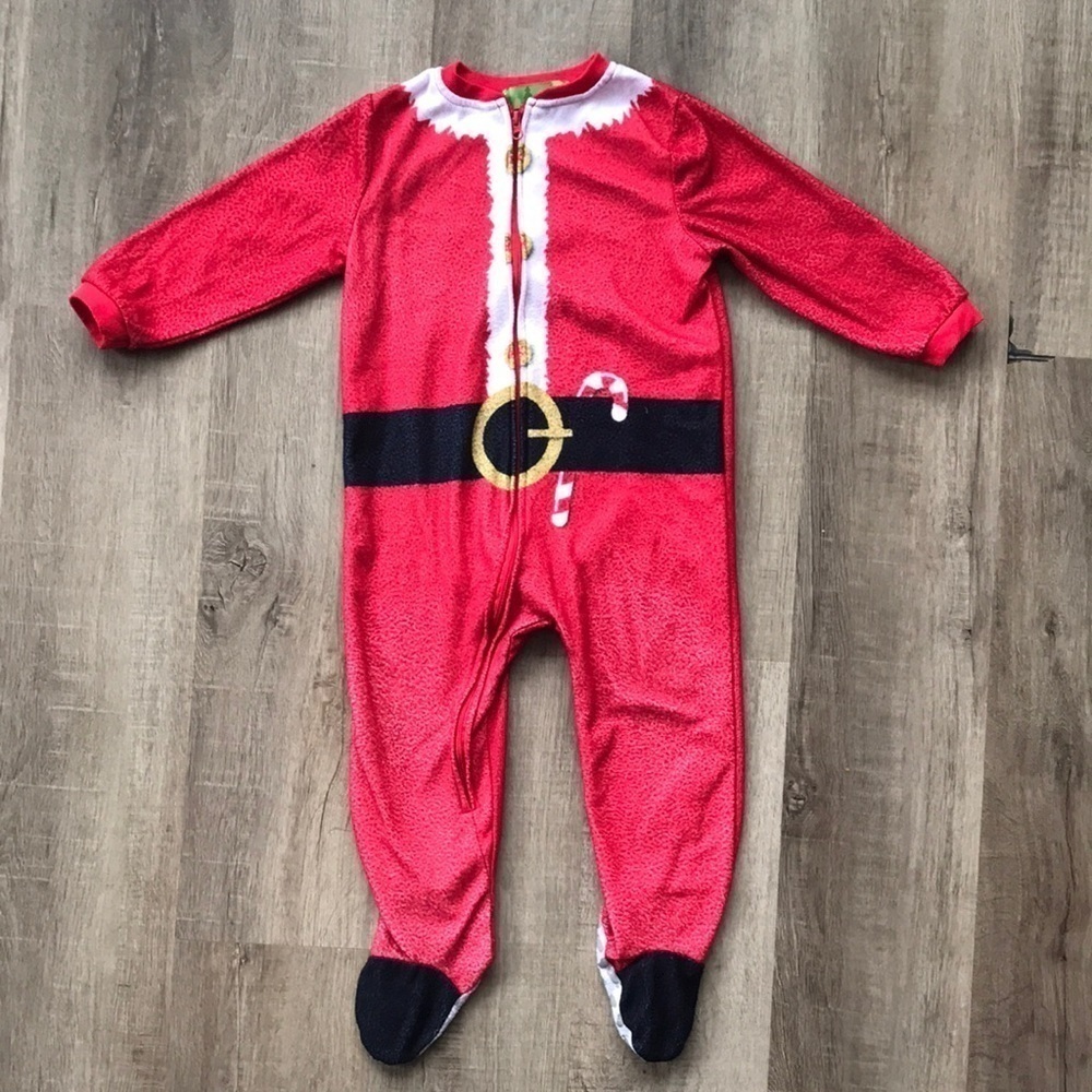 4 for $25 18 month Christmas pjs for boy or girl